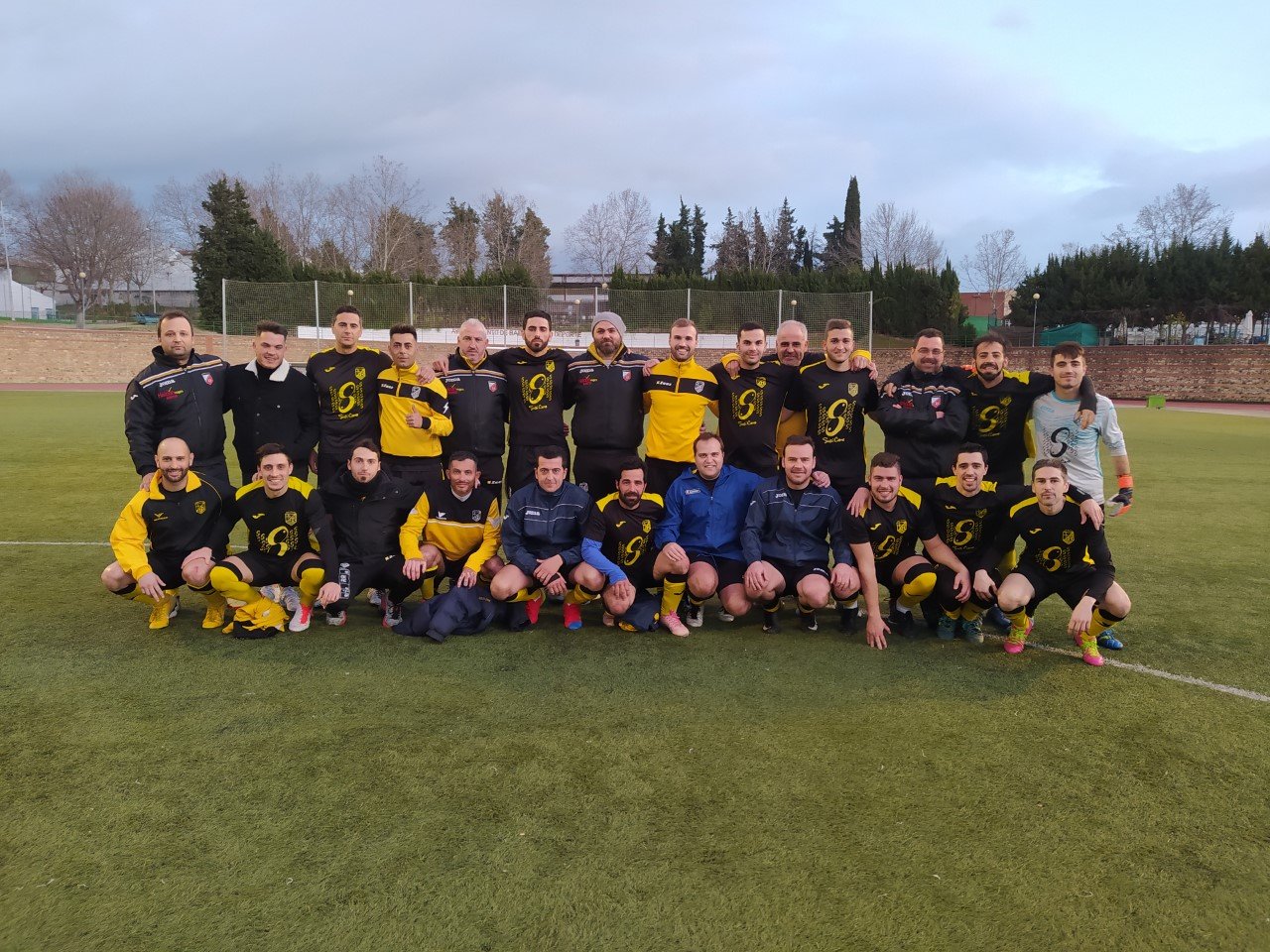 El Lastres Pérez hace historia con su primer triunfo en Liga ante el San Francisco (3-2)