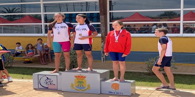 Alejandra Santano consigue marca mínima en los 200 m. Libres para el Campeonato de Andalucía de Natación