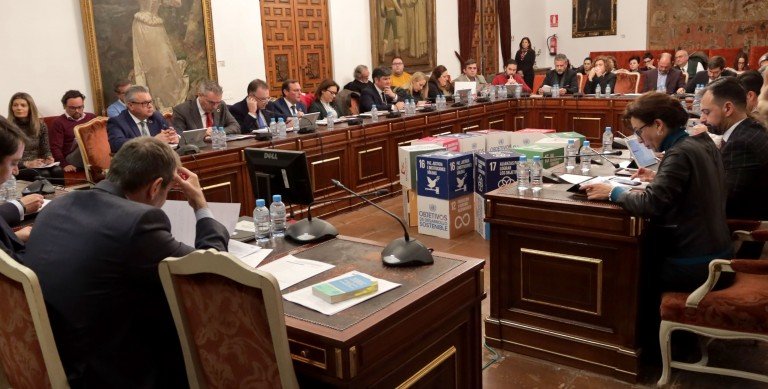 La Diputación da los primeros pasos para poner en marcha su estrategia provincial contra la despoblación