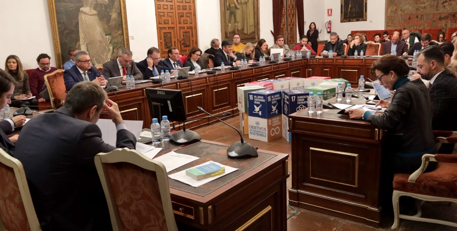 La Diputación da los primeros pasos para poner en marcha su estrategia provincial contra la despoblación