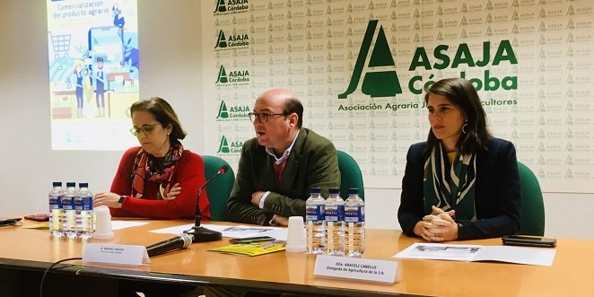 Cabello apuesta por el relevo generacional como estrategia clave en la lucha contra el despoblamiento rural