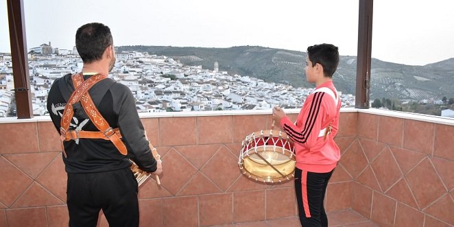 Los tambores vencen al coronavirus por San José