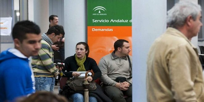 La provincia de Córdoba registra en febrero 318 parados menos y vuelve a rebajar la barrera de los 50.000 desempleados