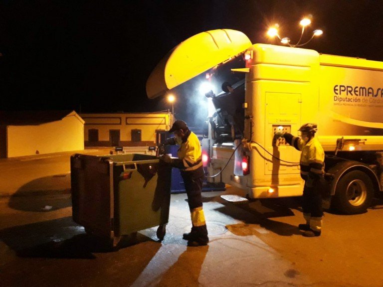 Epremasa implantará en los polígonos de Baena un nuevo sistema de recogida de residuos