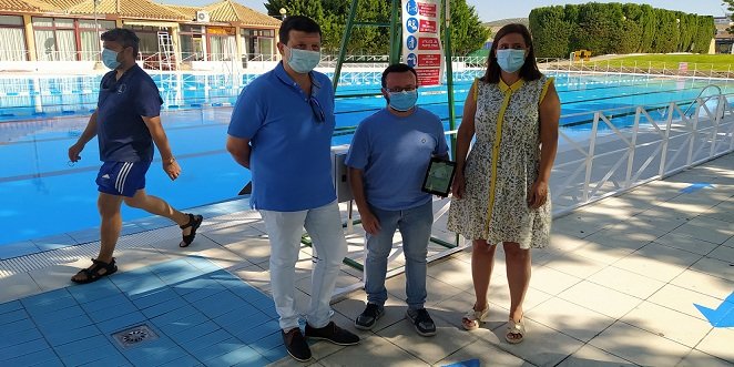 Inaugurada la temporada de baño en la piscina de verano con estrictas medidas de seguridad e higiene ante el Covid-19