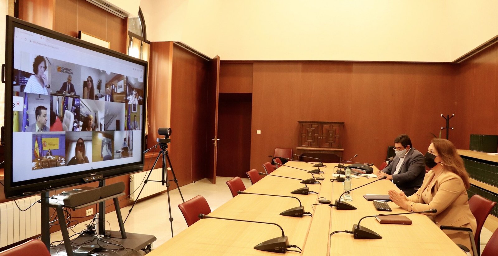 La consejera de Agricultura recuerda que el debate europeo sobre la nueva PAC “continúa abierto”