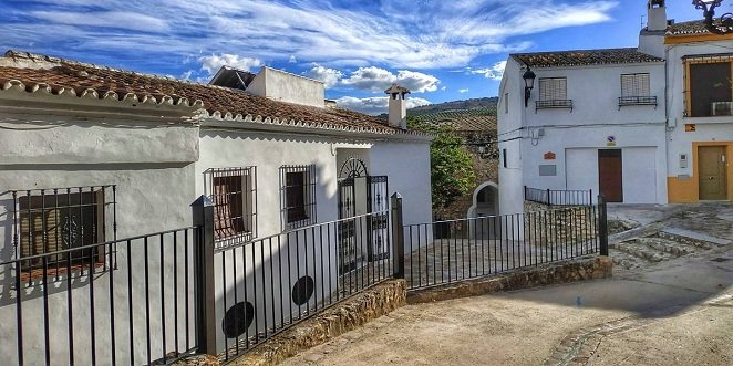 La Junta aprueba el bono turístico del 25% de los gastos de los viajeros andaluces