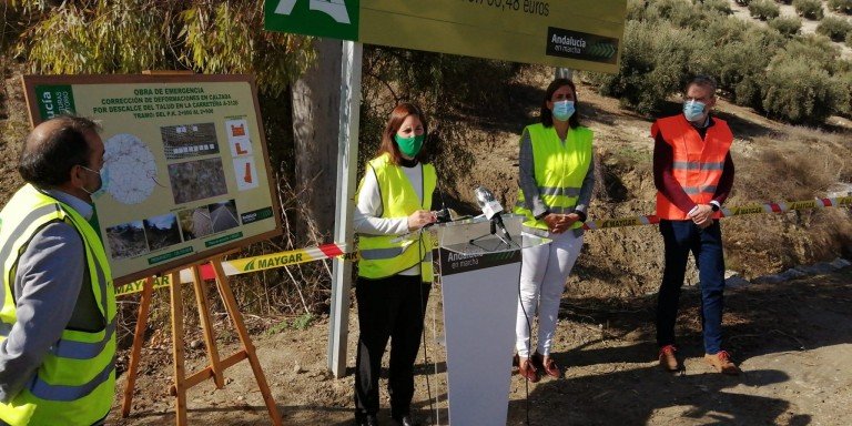 Las obras en la carretera A-3126 a Valenzuela finalizarán en dos semanas