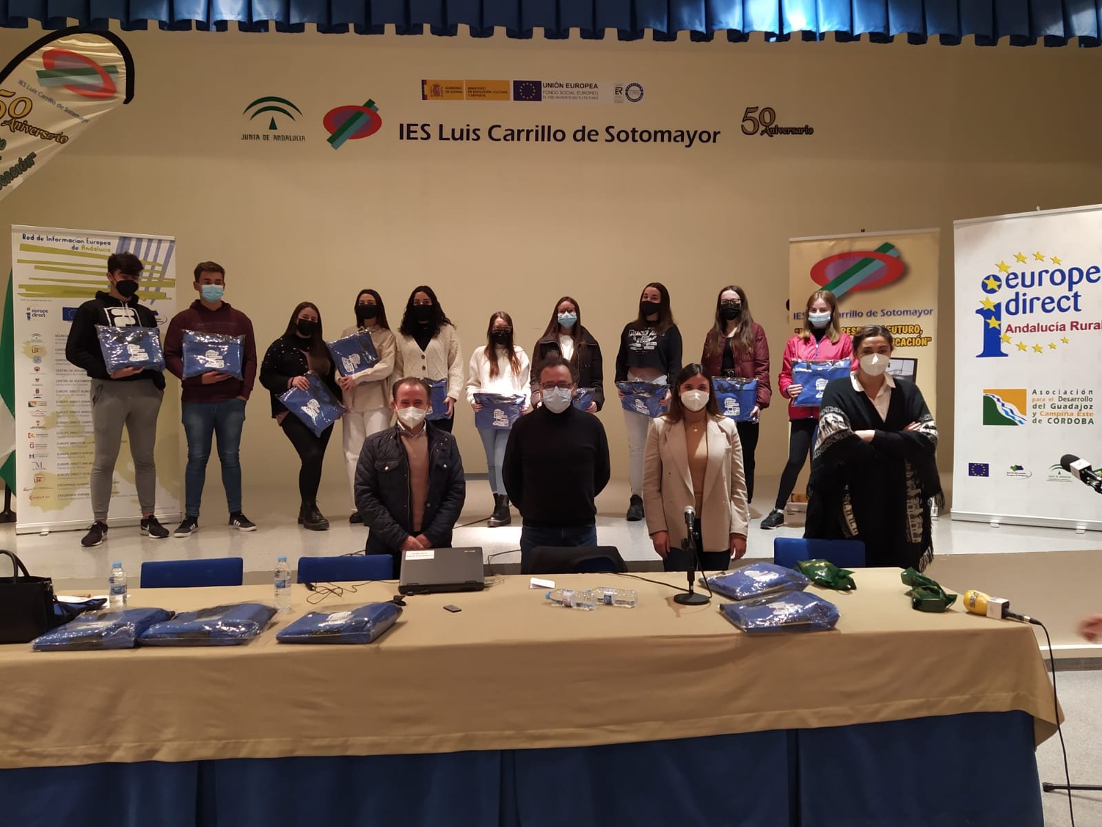 El Europe Direct de Adegua homenajea a los alumnos del IES Luis Carrillo de Sotomayor finalistas del XIV concurso JACE