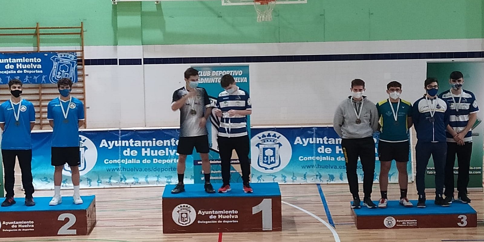 Cara y cruz para el deporte baenense en este largo puente festivo