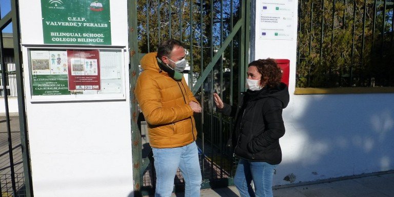 Adelante Andalucía critica “la demora” en la retirada de amianto del colegio Valverde y Perales