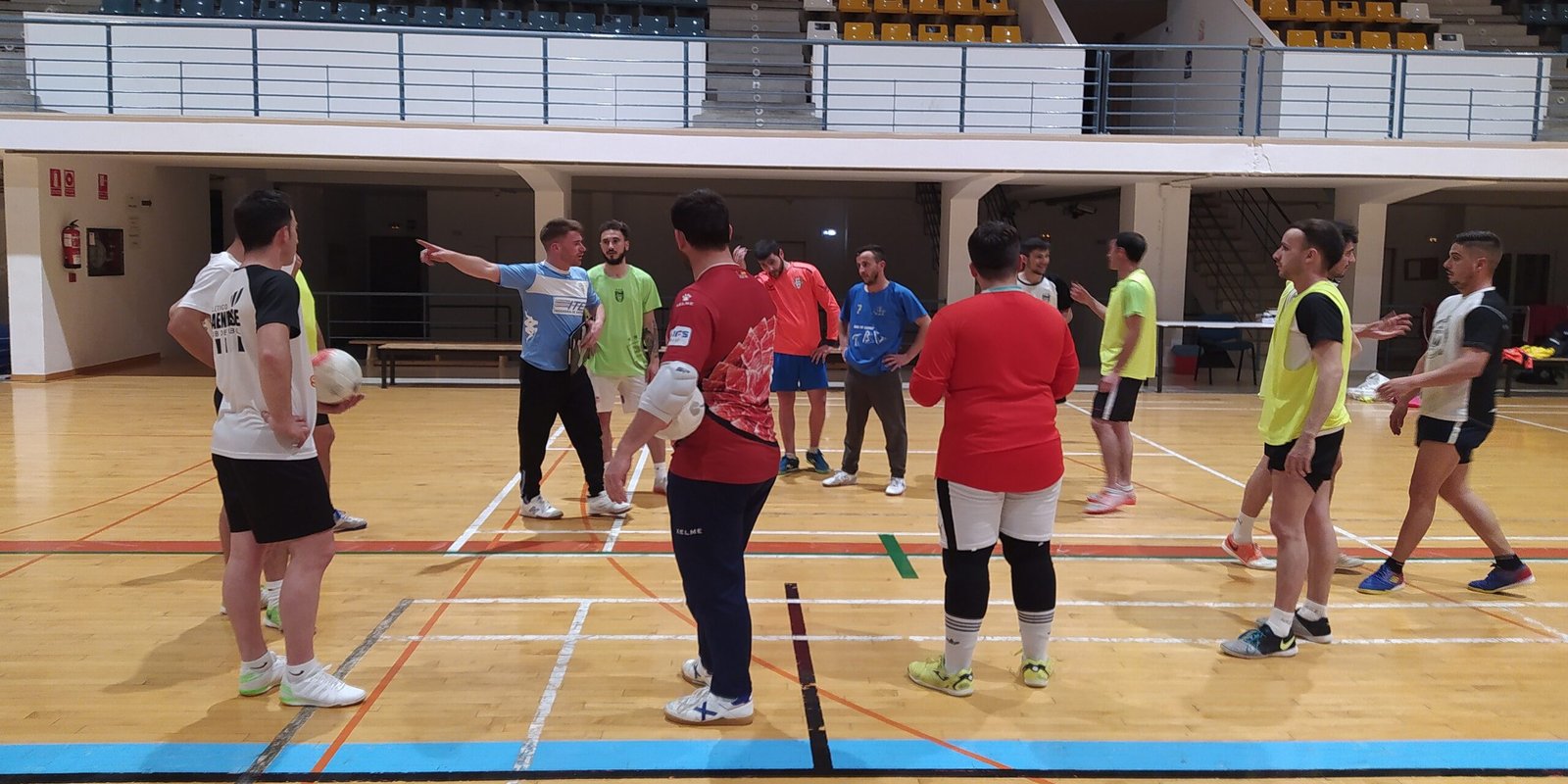 El OET-Atlético Baenense inicia en Motril su andadura en la fase de ascenso a 2ª B