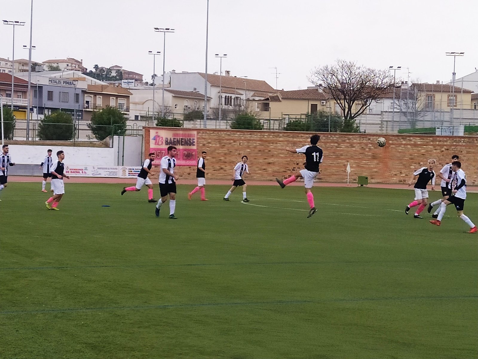 El Atlético Baenense afronta “bajo mínimos” la complicada visita de la UD Sur