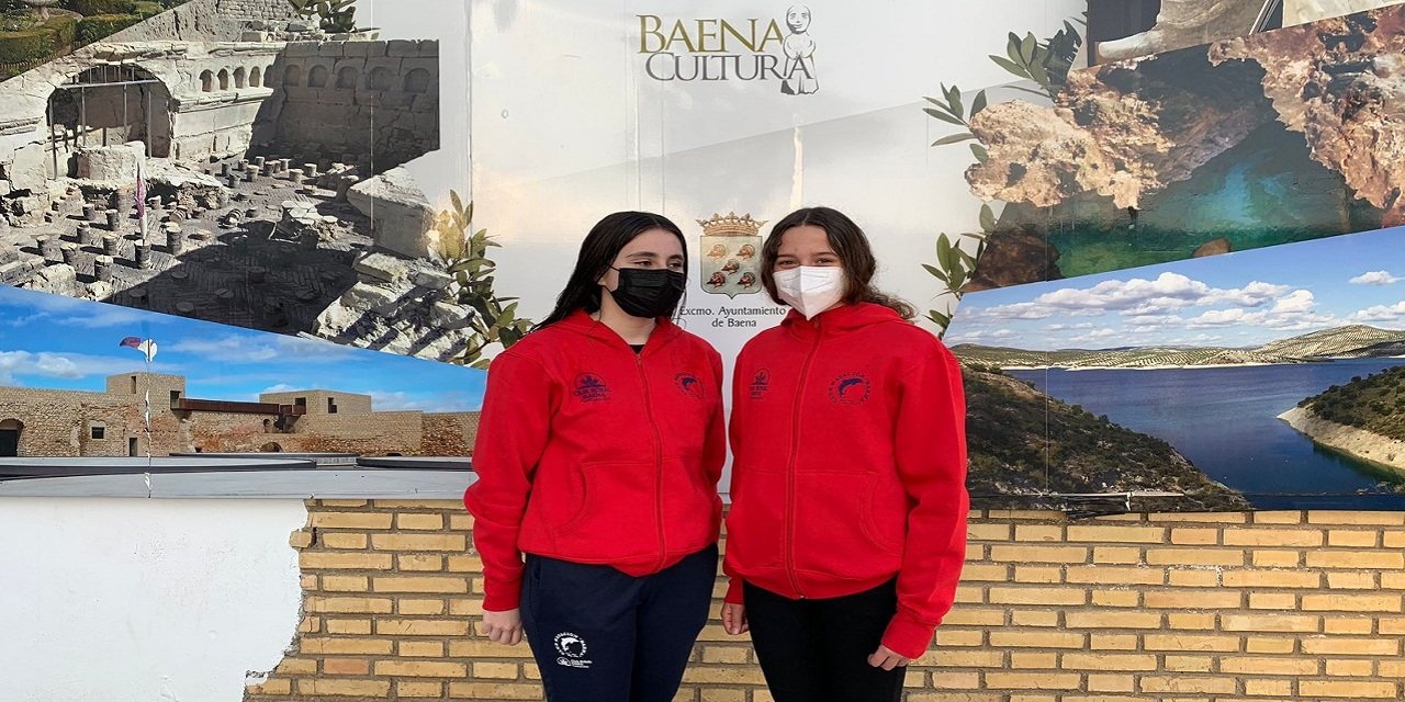 Isabel Ortiz y Alejandra Santano compiten en Málaga en el Campeonato de España Infantil de Natación