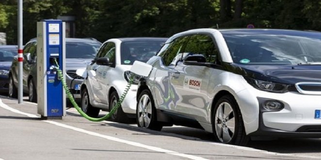 Andalucía contará con 71,3 millones de euros del Plan Moves III para ayudas a la compra de coches eléctricos
