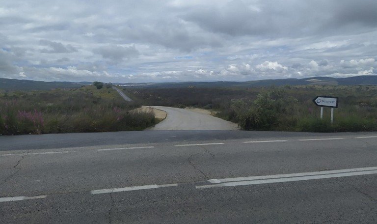 Uneba apoya la solicitud de la subestación eléctrica en el polígono industrial ‘Parque Empresarial del Guadajoz’