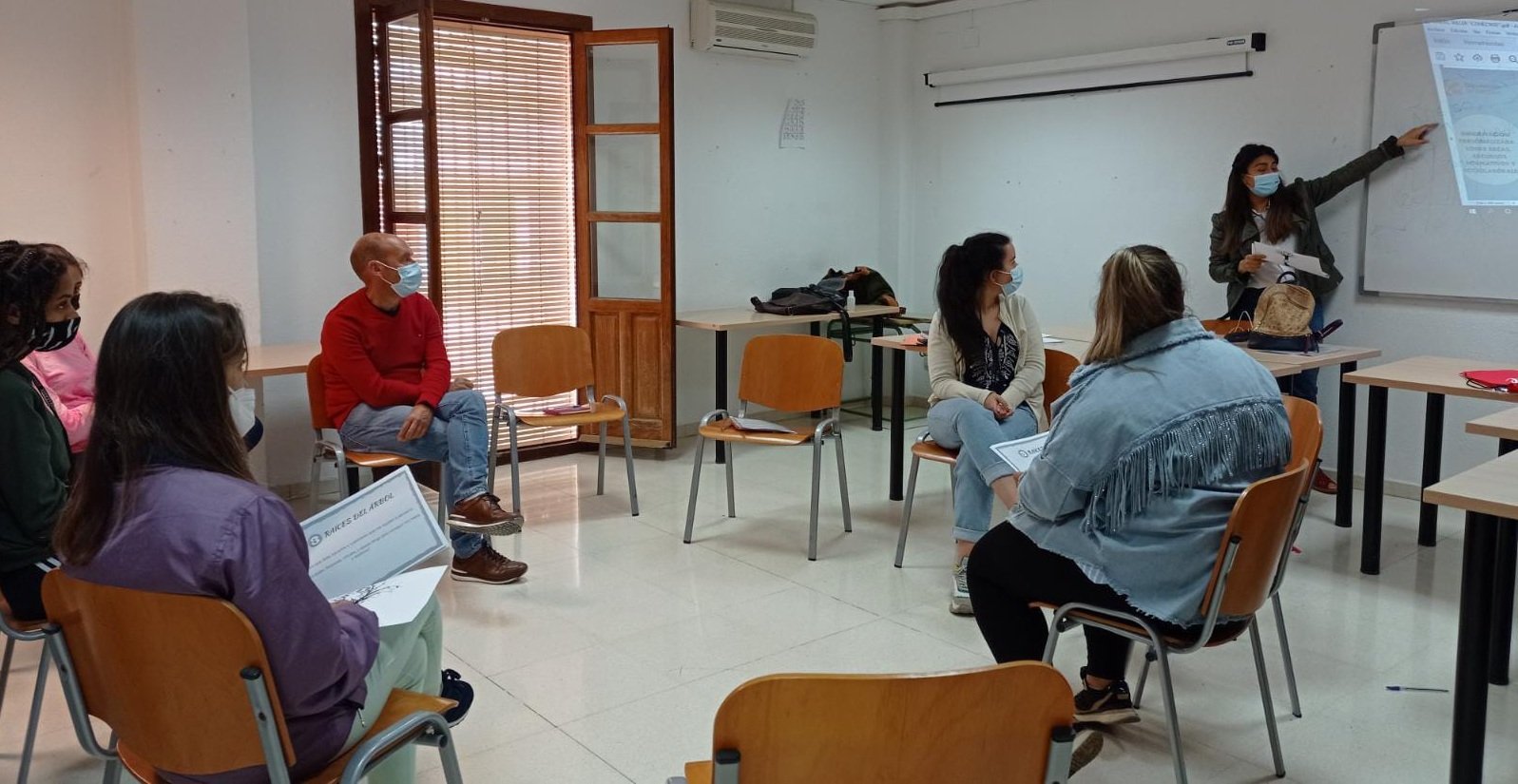 El plan de intervención de ERACIS en Baena y Peñarroya-Pueblonuevo realiza 162 itinerarios de inserción entre septiembre y febrero