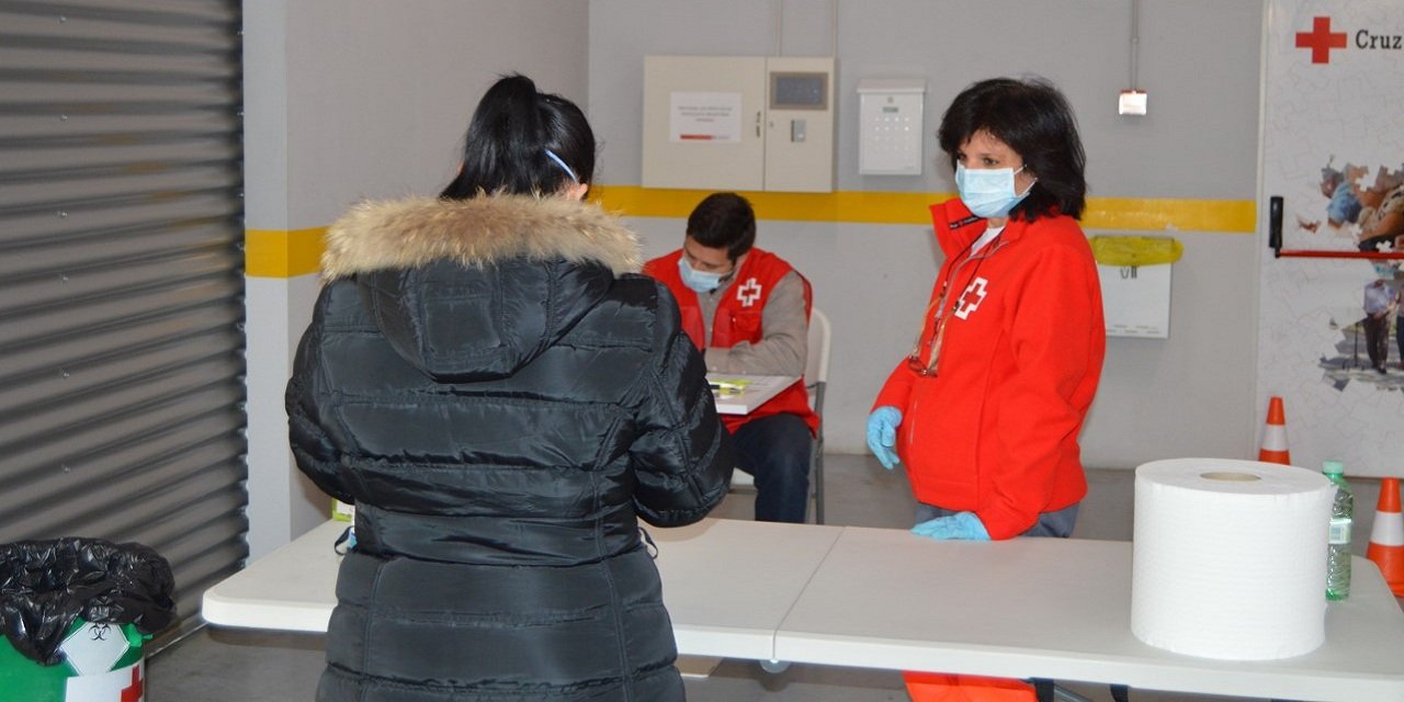 El 96% de las familias con hijos de 0 a 6 años atendidas por Cruz Roja están en riesgo de pobreza