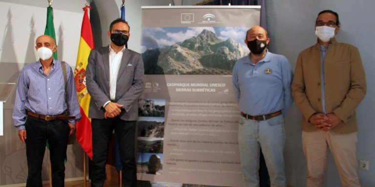 Televisión Baena participa en el Año Internacional de las Cuevas y el Karst con una serie documental sobre ocho cavidades de la Subbética