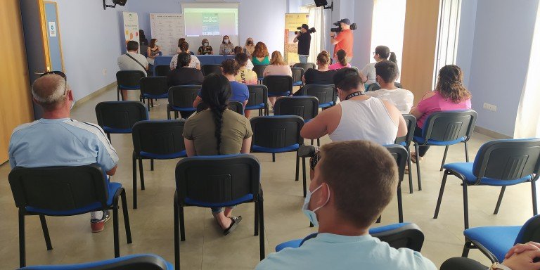 Servicios Sociales imparte las Jornadas de Formación Laboral y Emprendimiento ‘Abre tu mente, hay oportunidades’