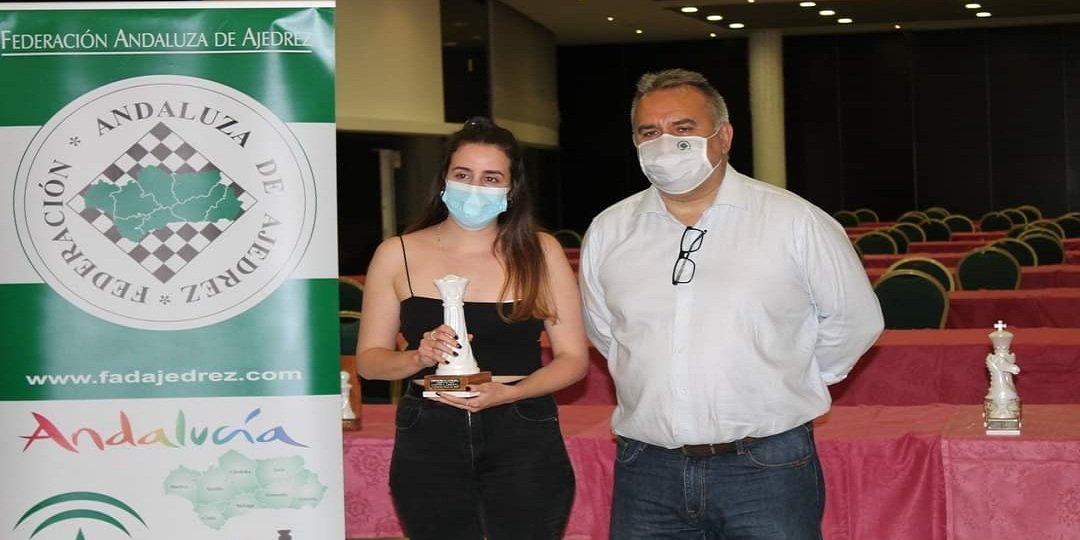 La ajedrecista baenense Mari Carmen Ordóñez suma su tercer título de campeona de Andalucía