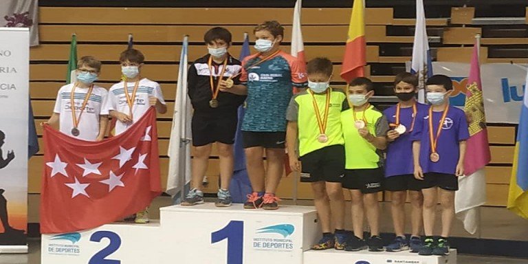 El baenense Raúl Molina se proclama campeón de España de bádminton en dobles masculino