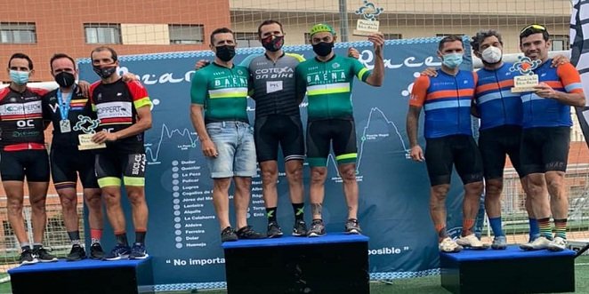 El equipo de la Peña Ciclista de Baena se impone en la Mozárabe Bike Race