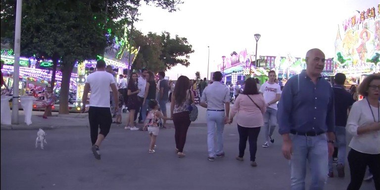 Los autónomos del sector de los feriantes pueden solicitar ya una ayuda directa de 2.400 euros