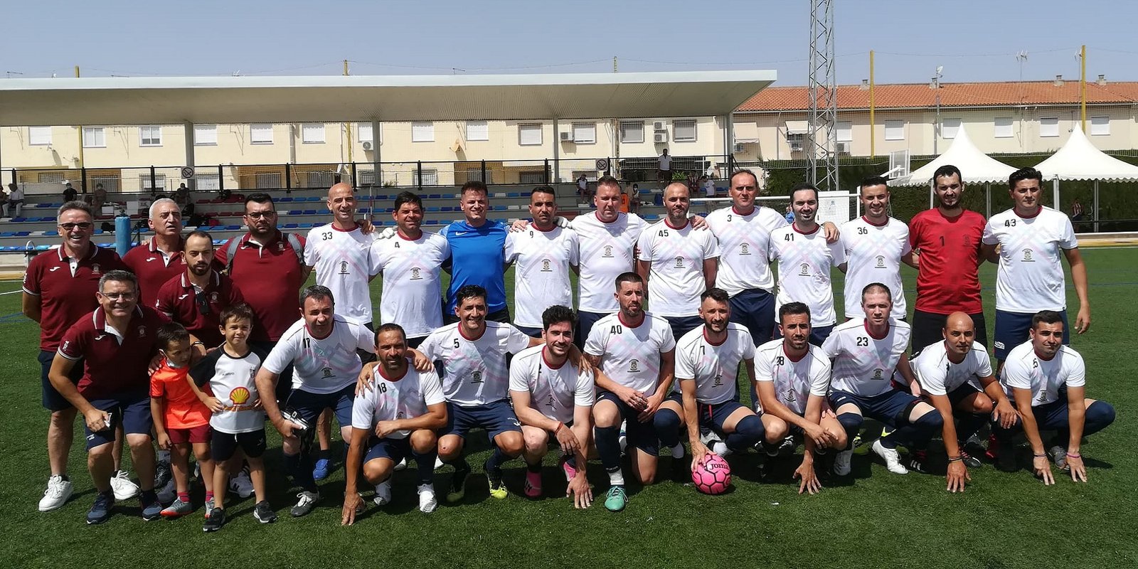 La ‘lotería de los penaltis’ apeó prematuramente a un invicto San Francisco del Torneo de Veteranos ‘Ciudad de la Alhambra’