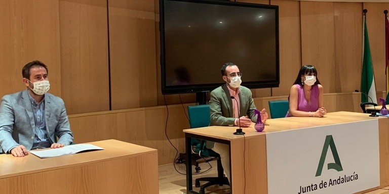 Empleo destina 622.000 euros en ayudas para que las pymes cordobesas mejoren su seguridad laboral