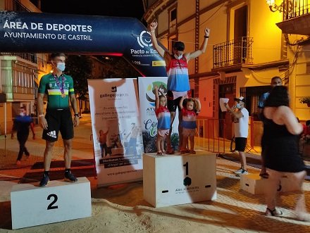 El triatleta baenense Mario Delgado, segundo en su categoría en el III Triatlón Cros Castril