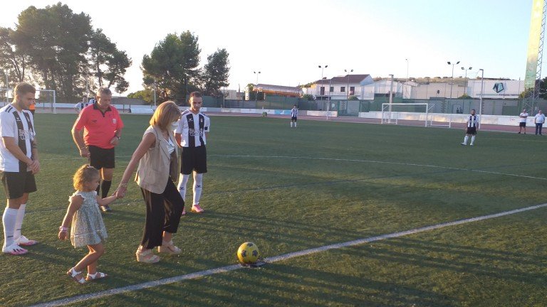 El Club Atlético Baenense recupera el Trofeo Memorial José Manuel Sevillano ‘Jaro’