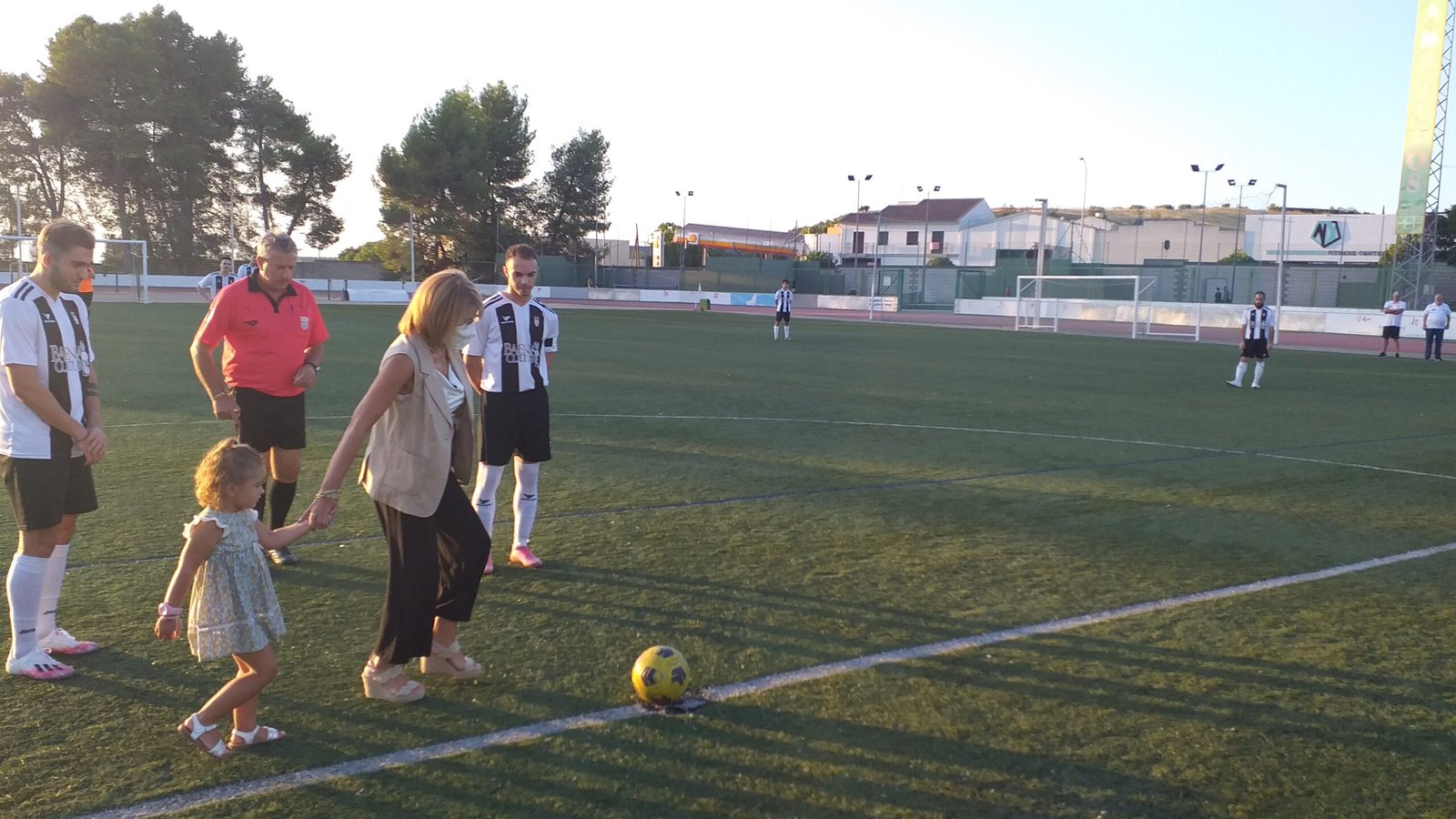 El Club Atlético Baenense recupera el Trofeo Memorial José Manuel Sevillano ‘Jaro’