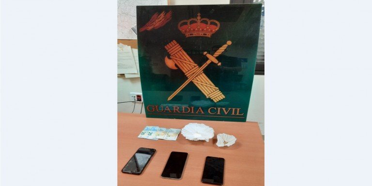 La Guardia Civil detiene a tres personas en Baena como supuestos autores de un delito de tráfico de drogas