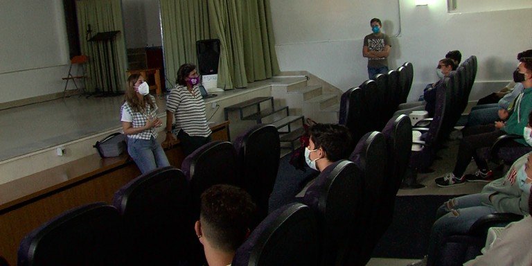Igualdad pone en marcha los talleres de creación audiovisual con la cineasta Remedios Malvárez