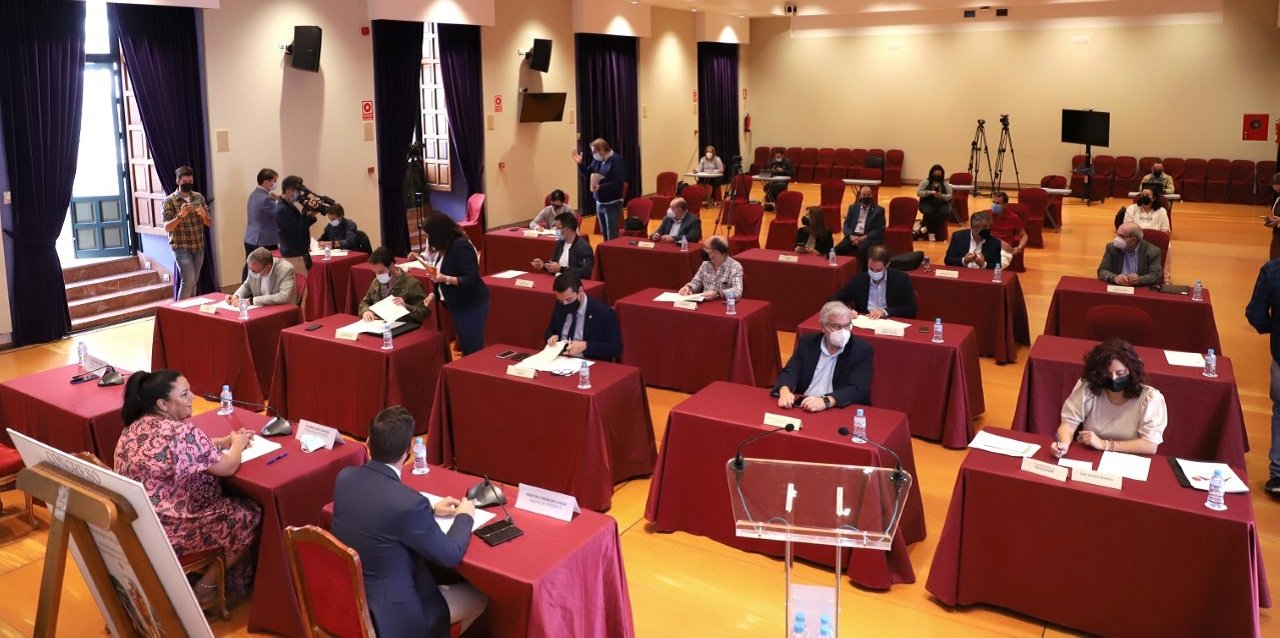 La Diputación refuerza su compromiso con el Ayuntamiento de Baena para la puesta en valor del Camino Mozárabe