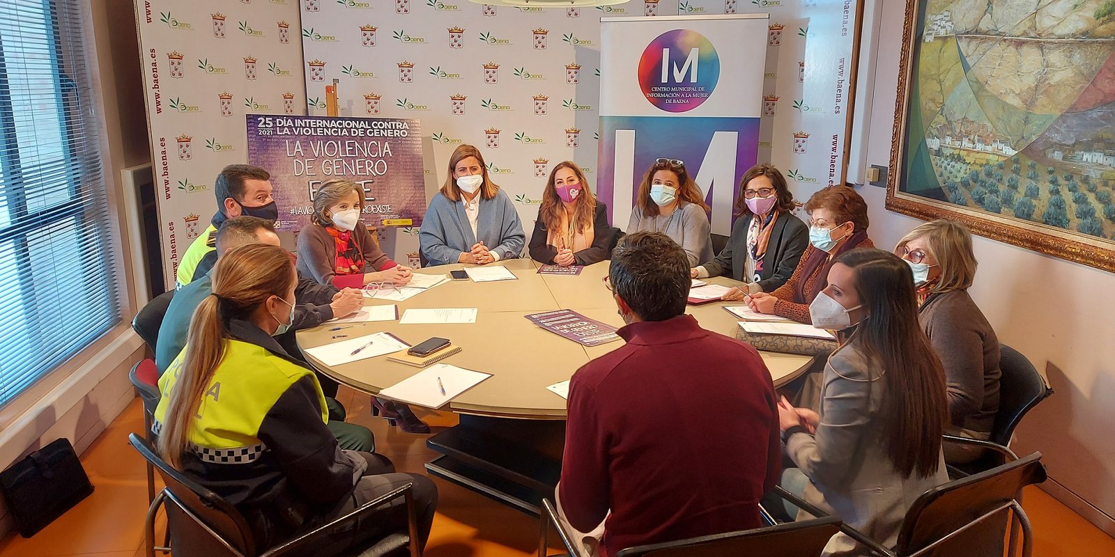 Un total de 43 mujeres poseen el dispositivo de teleasistencia por violencia de género en Baena