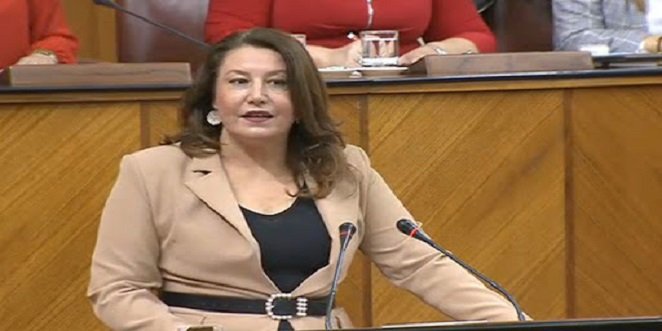 Carmen Crespo advierte de que el 53% de los agricultores y ganaderos andaluces perderá fondos con la PAC del Ministerio