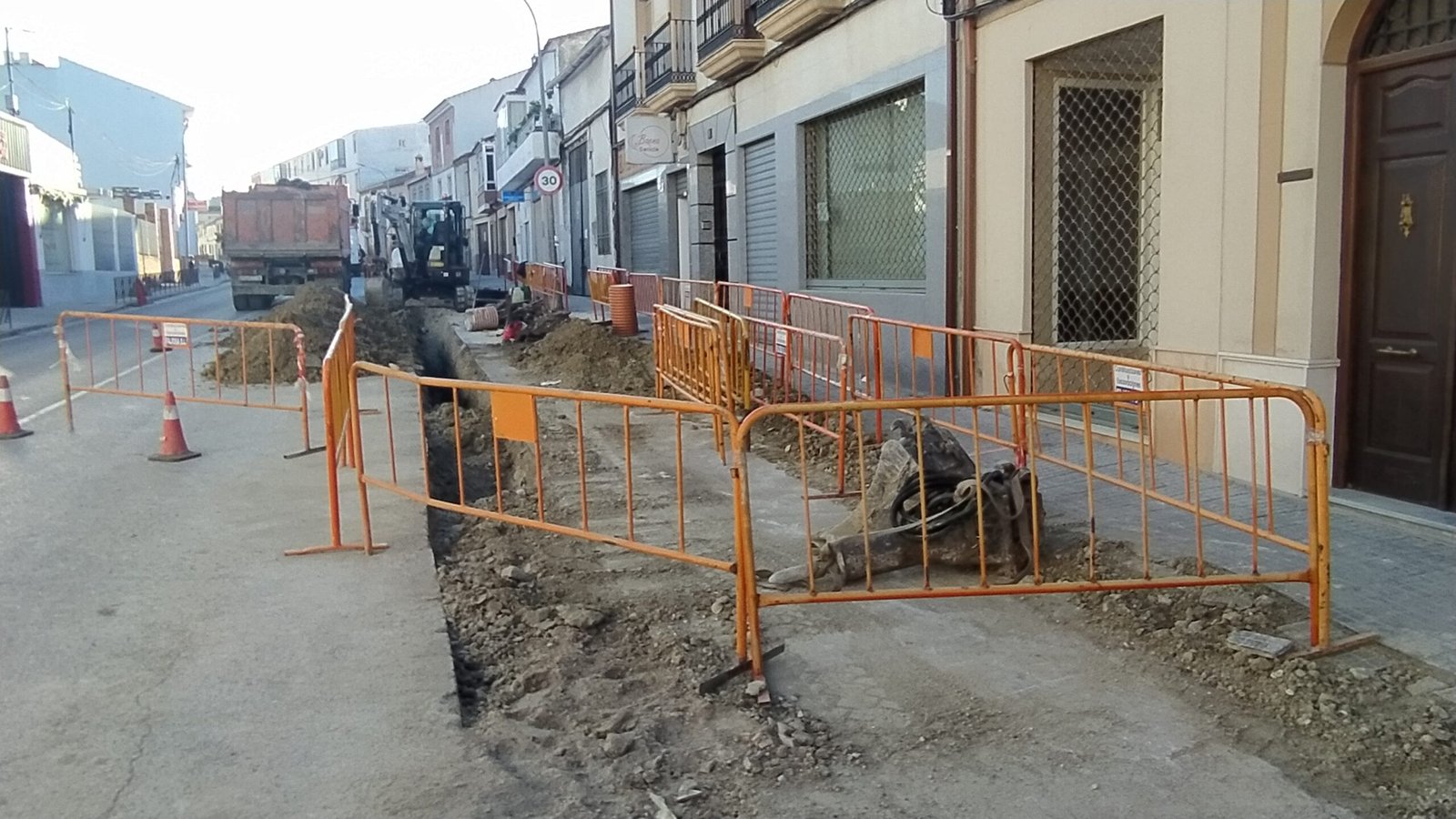 El PSOE insiste en las “mentiras” del Ayuntamiento sobre las obras de la avenida Castro del Río
