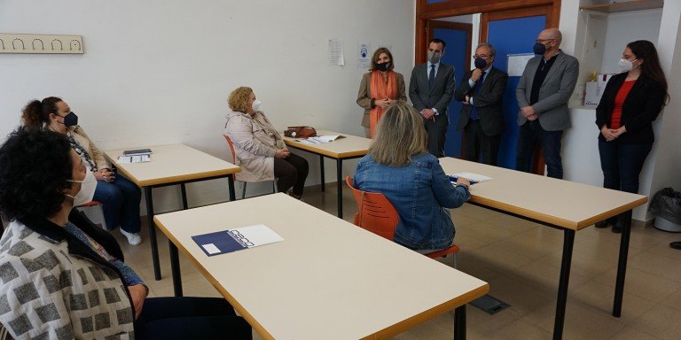 Un nuevo programa formativo de la Junta permitirá a 165 desempleados cordobeses optar a profesiones con mayor cualificación