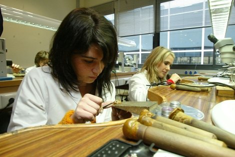 Los jóvenes cordobeses firmaron más de 75.000 contratos durante el pasado año