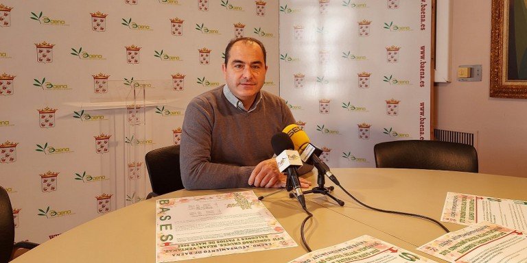 Festejos convoca el XVII Concurso de cruces y patios de mayo de Baena con 1.350 euros en premios