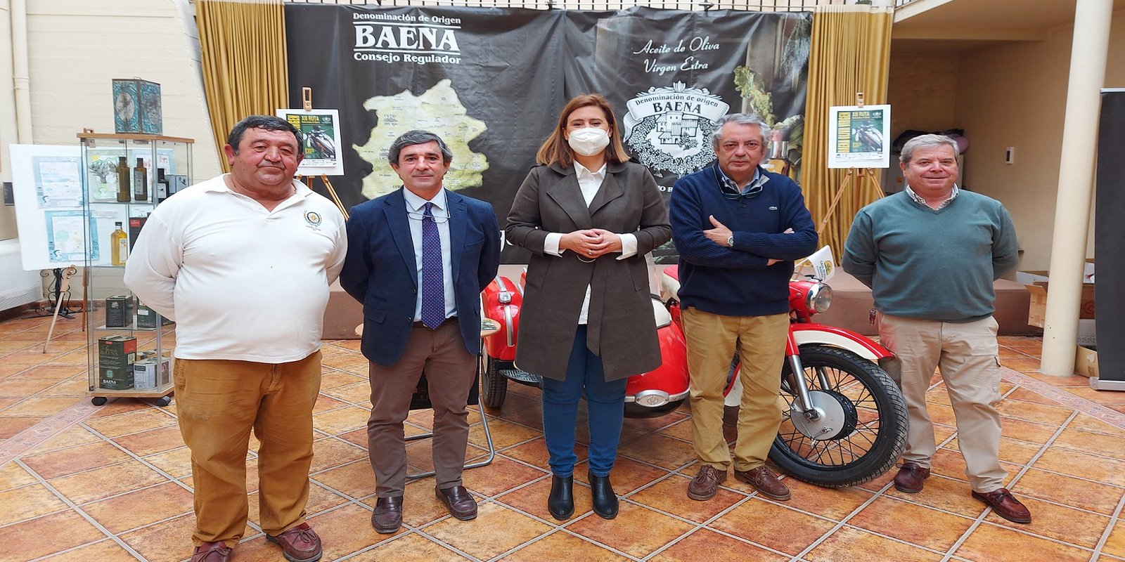 La Ruta ‘Baena Oliva Virgen’ de motocicletas clásicas volverá a recorrer la comarca de la DOP Baena