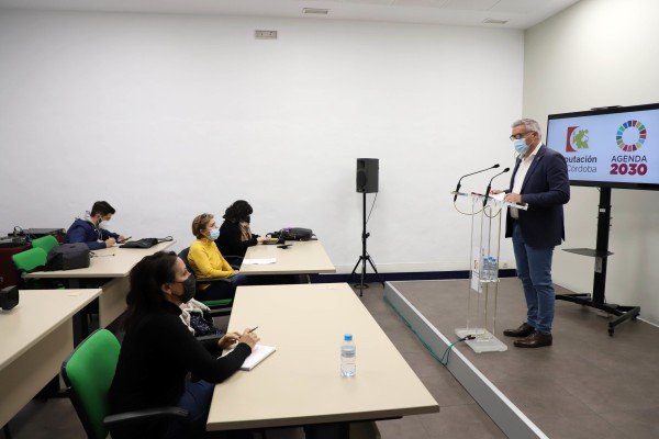 La Diputación de Córdoba refuerza su apuesta por los centros Guadalinfo de la provincia con casi 490.000 euros