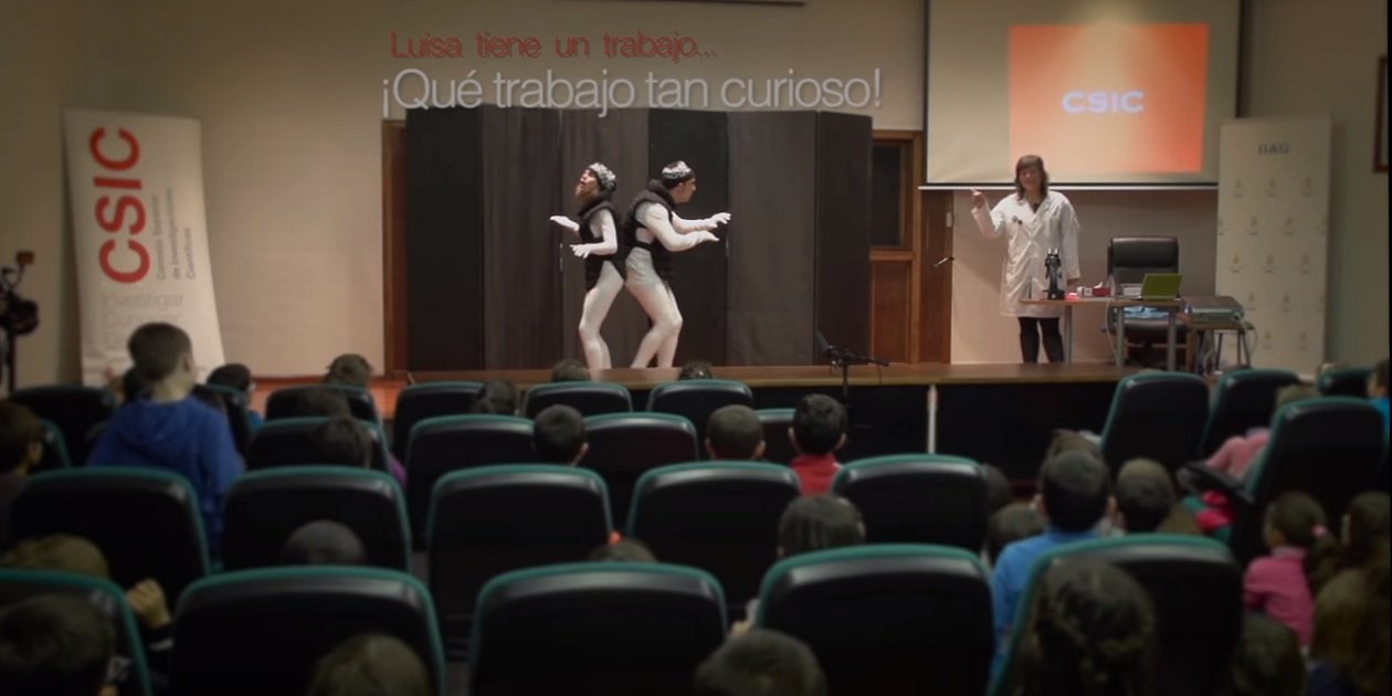 Baena acoge la obra de teatro científico ‘¡Qué trabajo tan curioso!’