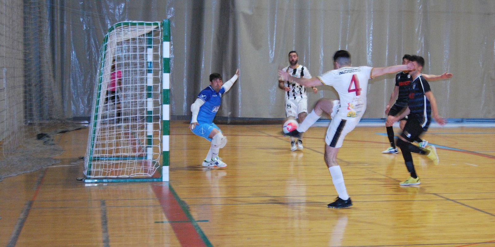 El OET-Atlético Baenense no viajará mañana a Carmona y da por finalizada prematuramente la temporada