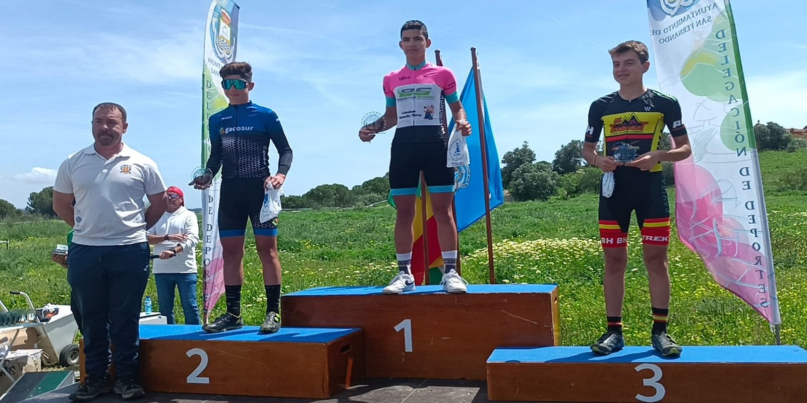 El ciclista baenense Carlos Tienda se proclama campeón infantil del II Open de Andalucía BTT XCO 2022