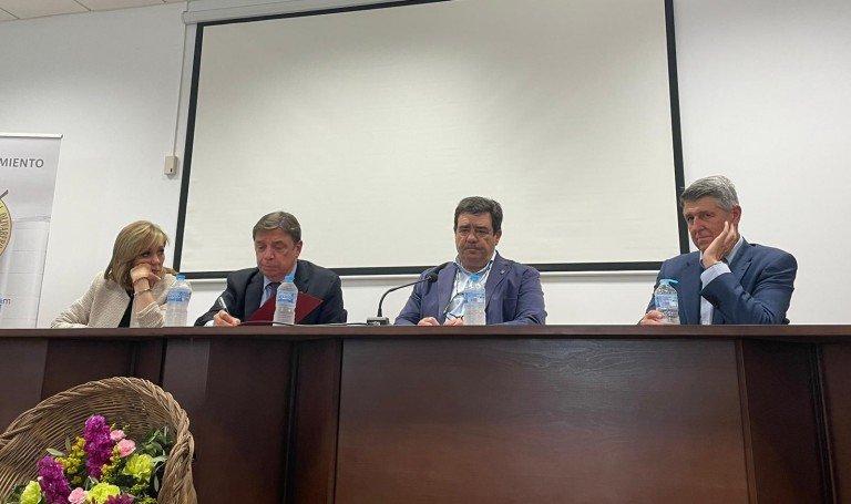 La Junta asegura que Andalucía pierde 100 millones de euros con el Plan Estratégico de la PAC que plantea el Ministerio