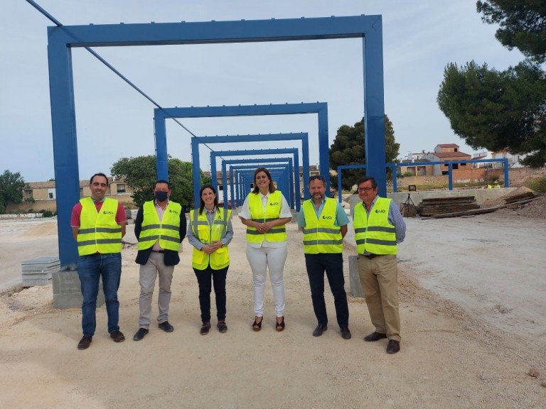 Las obras de urbanización del antiguo solar del instituto estarán finalizadas a finales de junio