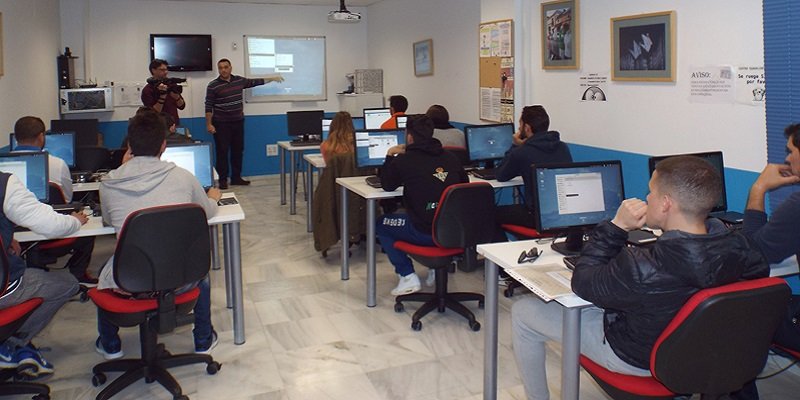 La Junta destina 9 millones de euros para formar y contratar a más 500 desempleados cordobeses